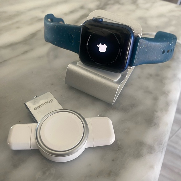 Apple Watch (series 6) with Charging Stand